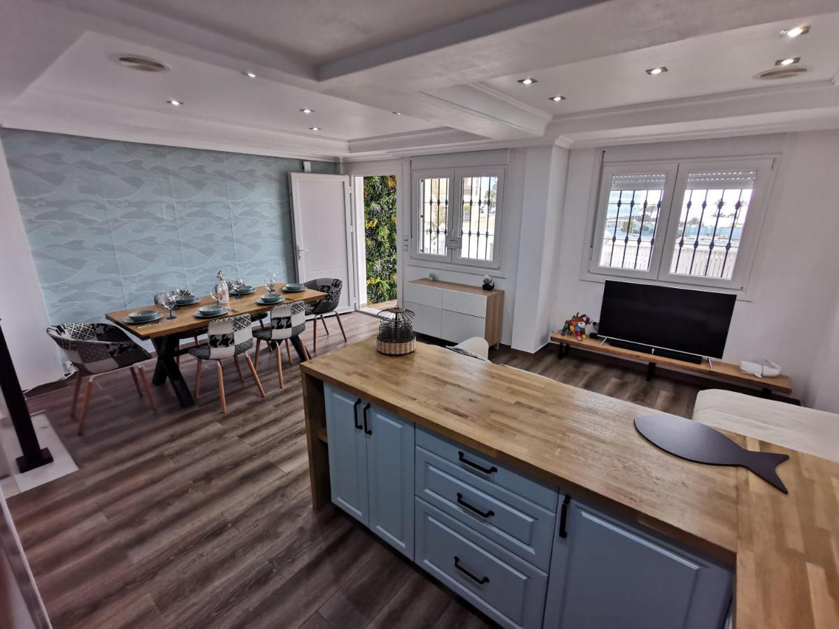 Spacious With Private Pool And Views Villa *