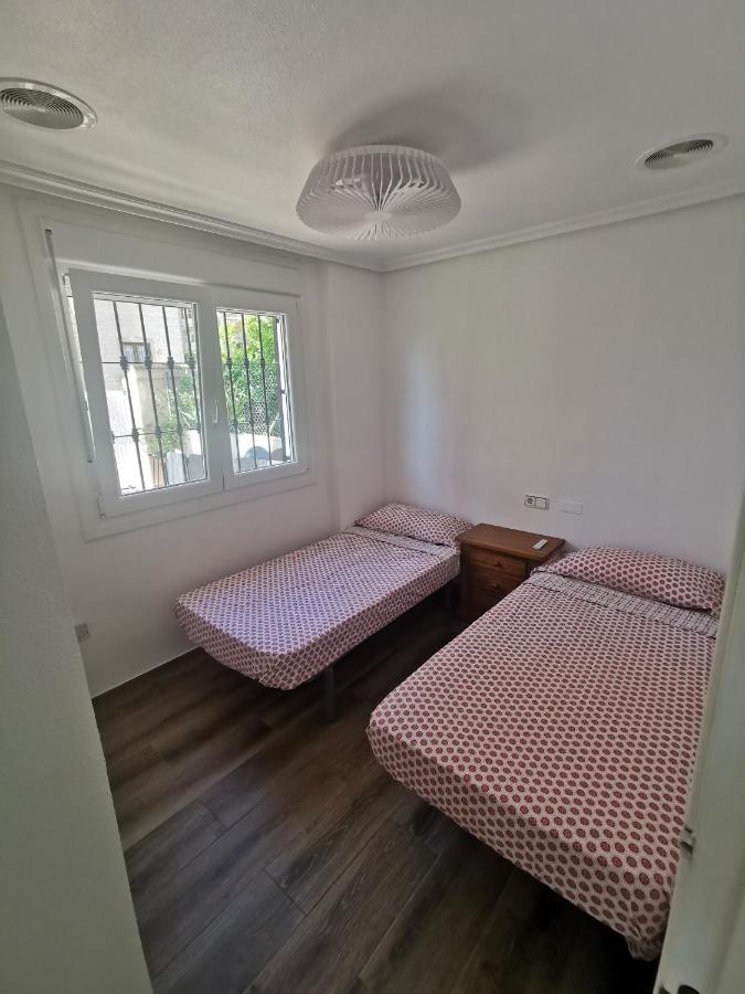 Spacious With Private Pool And Views
