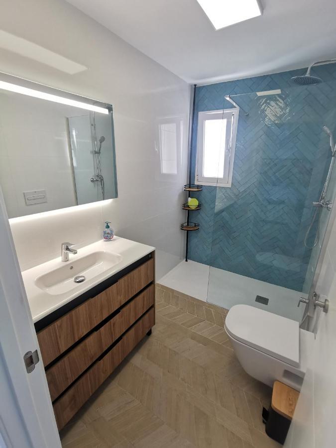 Villa Spacious With Private Pool And Views